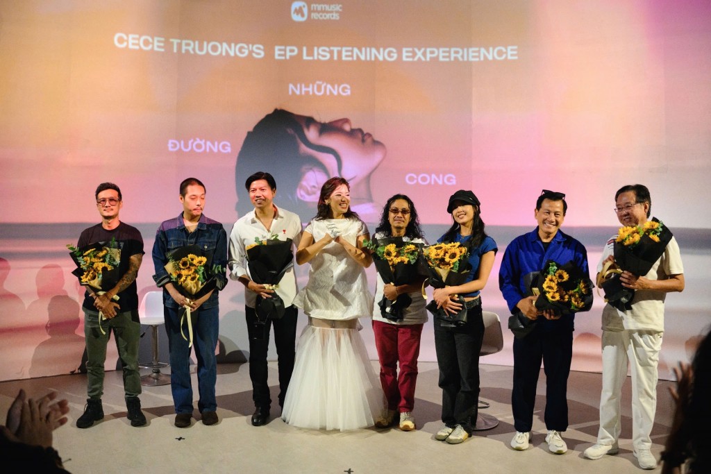 Hành trình cảm xúc chạm đến trái tim những người trẻ Hành trình cảm xúc chạm đến trái tim những người trẻ