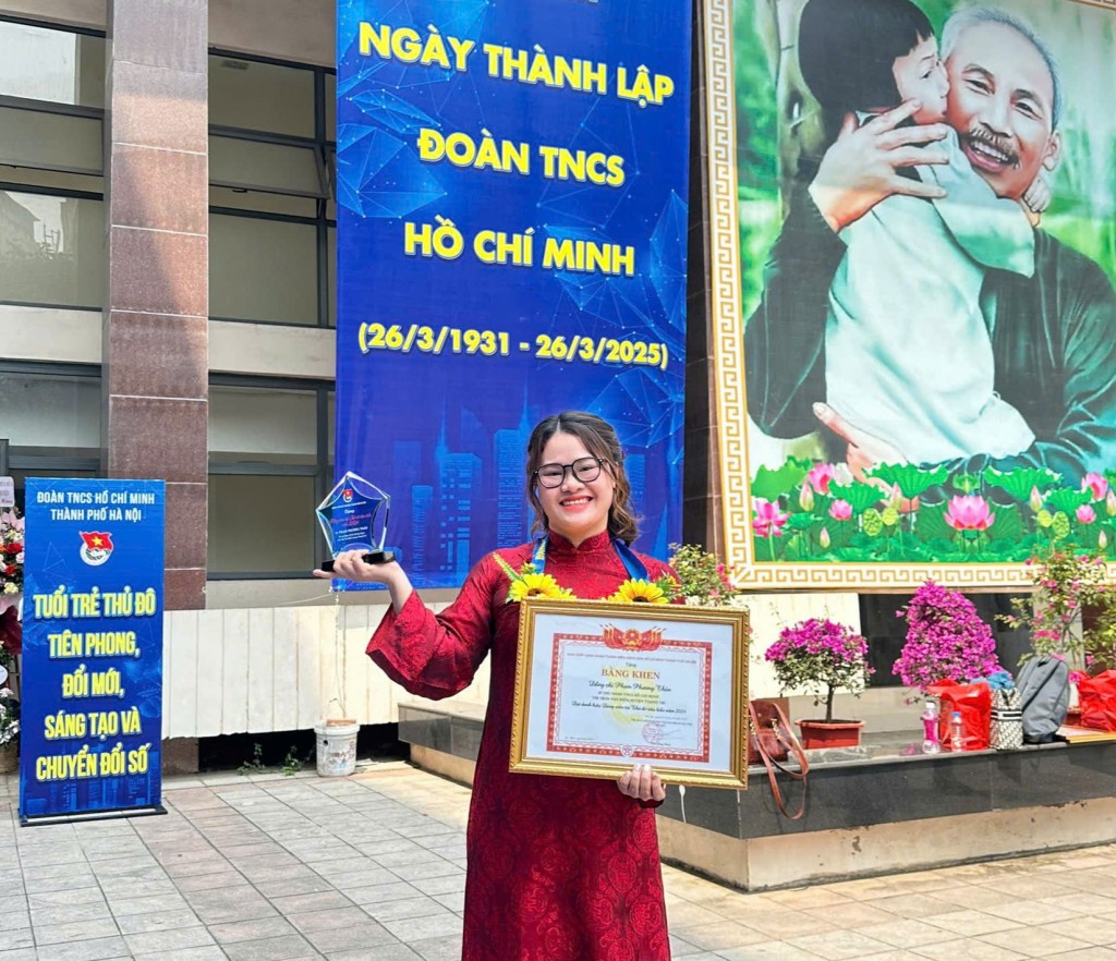 Chị Phạm Phương Thảo