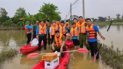 Tuổi trẻ phường Bồ Đề hướng về đồng bào Trung Giã