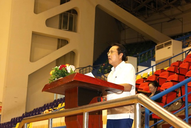 Đồng chí Nguyễn Tiến Dũng - Phó giám đốc Trung tâm Văn hóa - Thông tin và Thể thao phát biểu khai mạc Đồng chí Nguyễn Tiến Dũng - Phó giám đốc Trung tâm Văn hóa - Thông tin và Thể thao phát biểu khai mạc