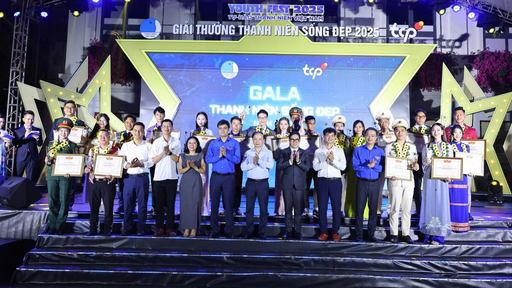 Tôn vinh những trái tim đẹp, tỏa năng lượng tích cực trong cộng đồng