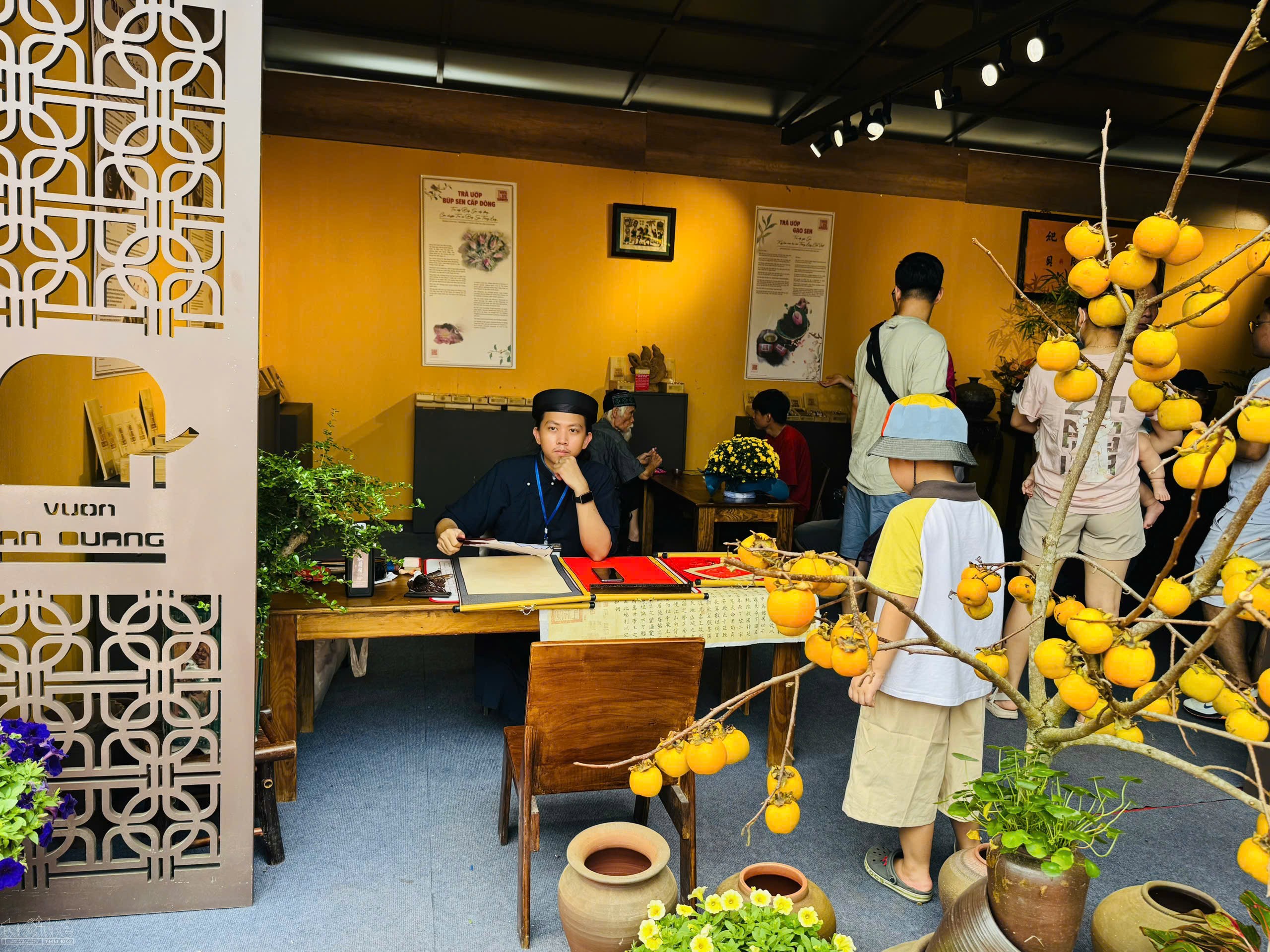 Không gian đậm chất thu Hà Nội