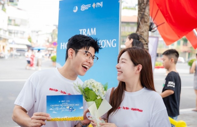 Rộn ràng Ngày hội Gia đình trẻ - Viết tiếp hành trình yêu thương