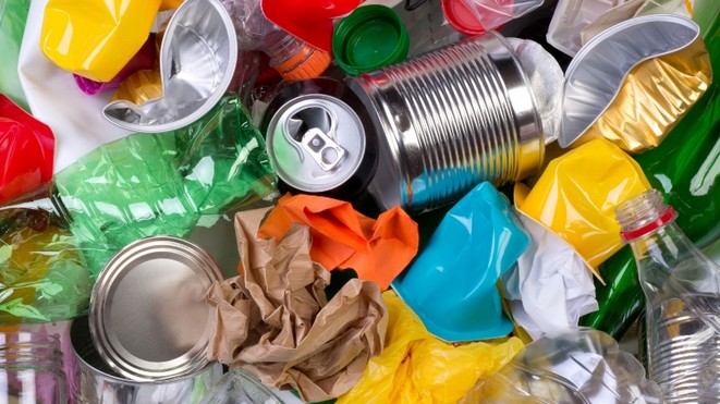 Rác thải bao bì phát sinh khí thải mê-tan rất lớn