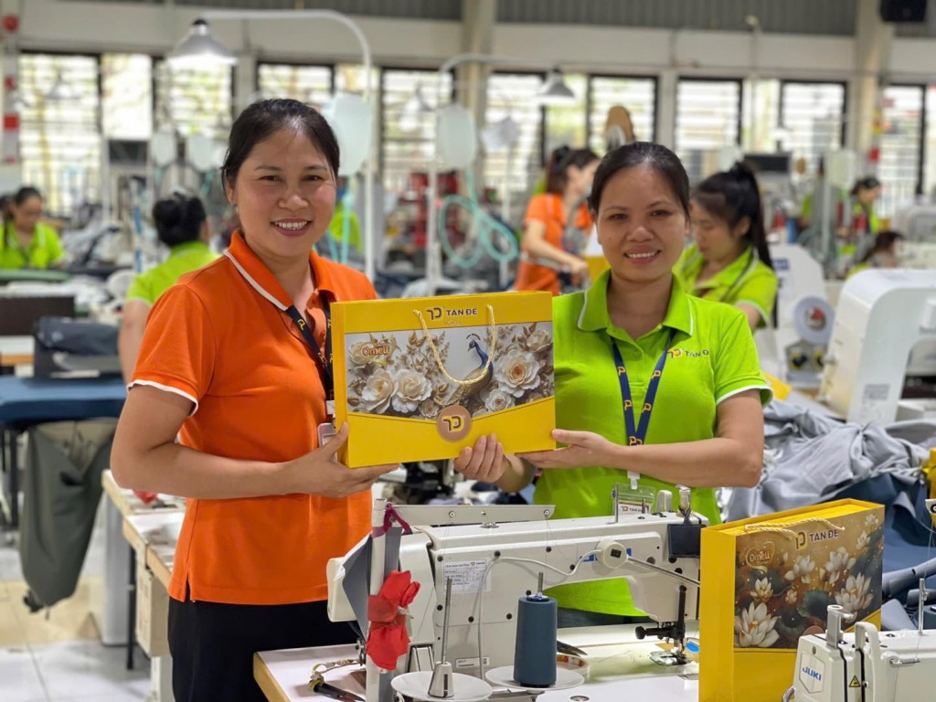 Mỗi mùa trăng, một dấu ấn Tân Đệ