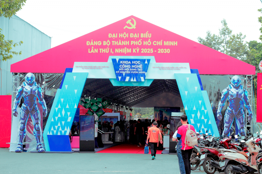 Triển lãm Sản phẩm công nghệ chiến lược quốc gia tại thành phố Hồ Chí Minh đã khai mạc sáng nay,13-10. Ảnh: BTC Triển lãm Sản phẩm công nghệ chiến lược quốc gia tại thành phố Hồ Chí Minh đã khai mạc sáng nay,13-10. Ảnh: BTC