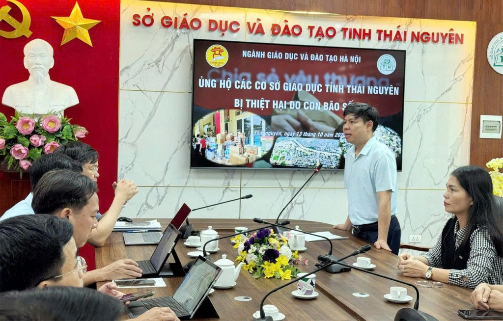Ngành Giáo dục Hà Nội hỗ trợ trường học vùng lũ Thái Nguyên