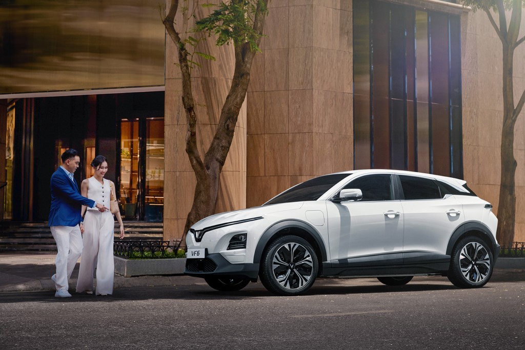 VF 6 là dòng xe bán chạy nhất thị trường ở phân khúc B-SUV VF 6 là dòng xe bán chạy nhất thị trường ở phân khúc B-SUV