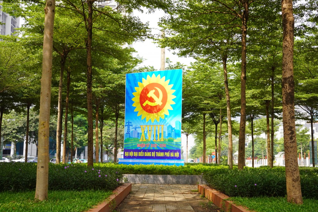 Thủ đô rực rỡ hướng về Đại hội Đảng bộ TP Hà Nội lần thứ XVIII