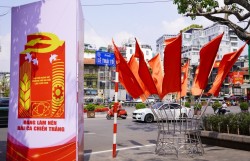 Thủ đô rực rỡ hướng về Đại hội Đảng bộ TP Hà Nội lần thứ XVIII