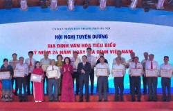 Xây dựng Thủ đô tiêu biểu về lối sống và phong cách ứng xử văn hóa