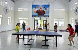 Hơn 200 vận động viên tham gia Đại hội Thể dục Thể thao xã Bát Tràng