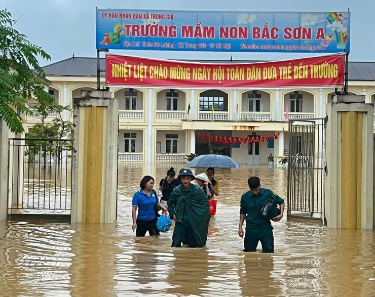 Chủ động phòng dịch bệnh sau mưa lũ, bảo vệ sức khỏe cộng đồng