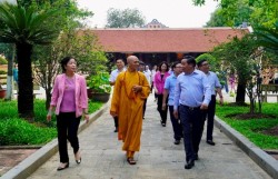 Coi văn hóa và con người là nguồn lực nội sinh cho phát triển Thủ đô