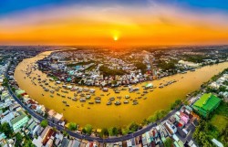 Cần Thơ vươn mình thành trung tâm kinh tế - dịch vụ vùng Mekong