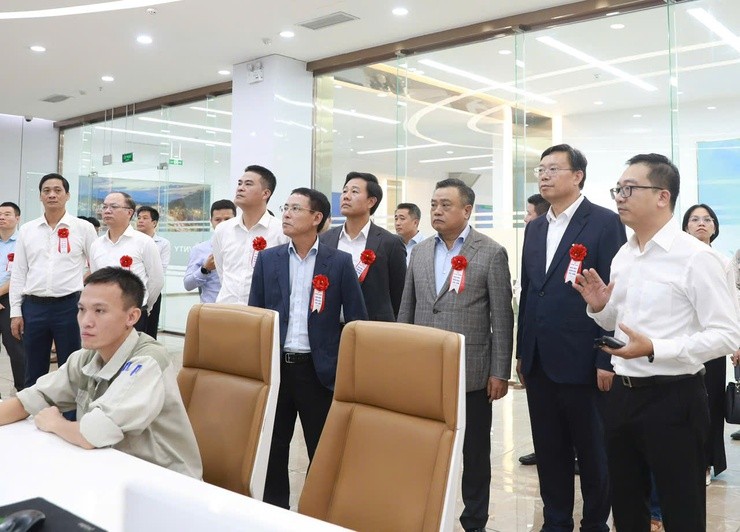 Chủ tịch UBND Thành phố Trần Sỹ Thanh thăm quan Nhà máy điện rác Sóc Sơn Chủ tịch UBND Thành phố Trần Sỹ Thanh thăm quan Nhà máy điện rác Sóc Sơn