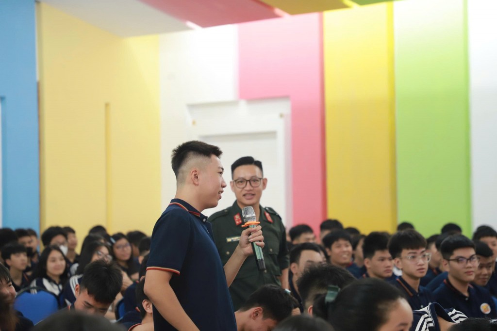 Tăng cường tuyên truyền, phổ biến giáo dục pháp luật cho học sinh Tăng cường tuyên truyền, phổ biến giáo dục pháp luật cho học sinh