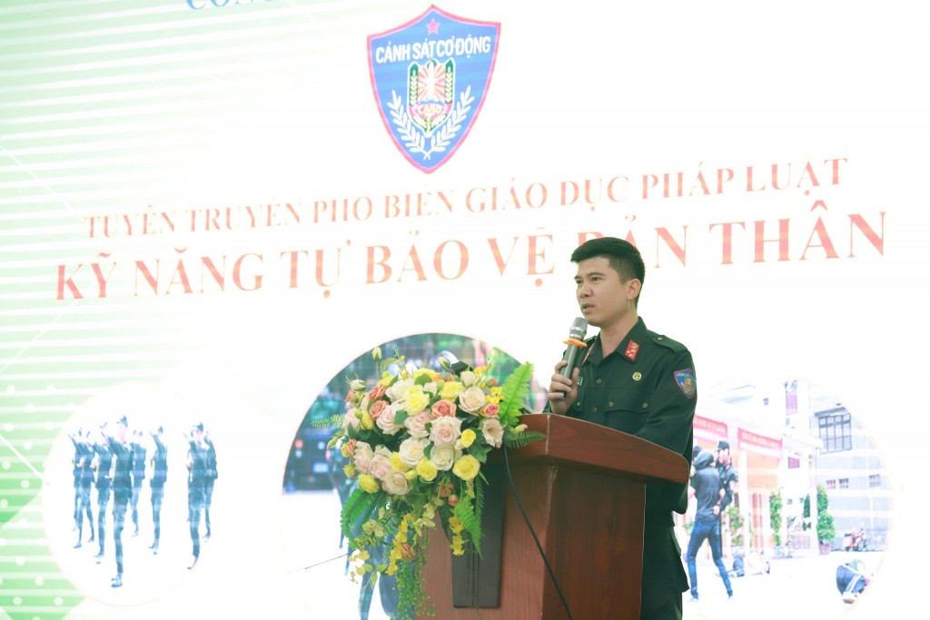 Tăng cường tuyên truyền, phổ biến giáo dục pháp luật cho học sinh Tăng cường tuyên truyền, phổ biến giáo dục pháp luật cho học sinh