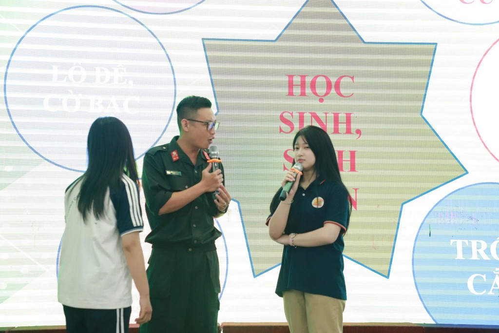 Tăng cường tuyên truyền, phổ biến giáo dục pháp luật cho học sinh