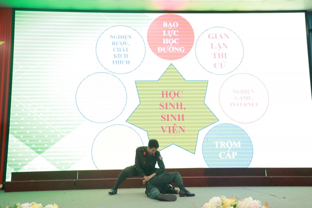 Tăng cường tuyên truyền, phổ biến giáo dục pháp luật cho học sinh