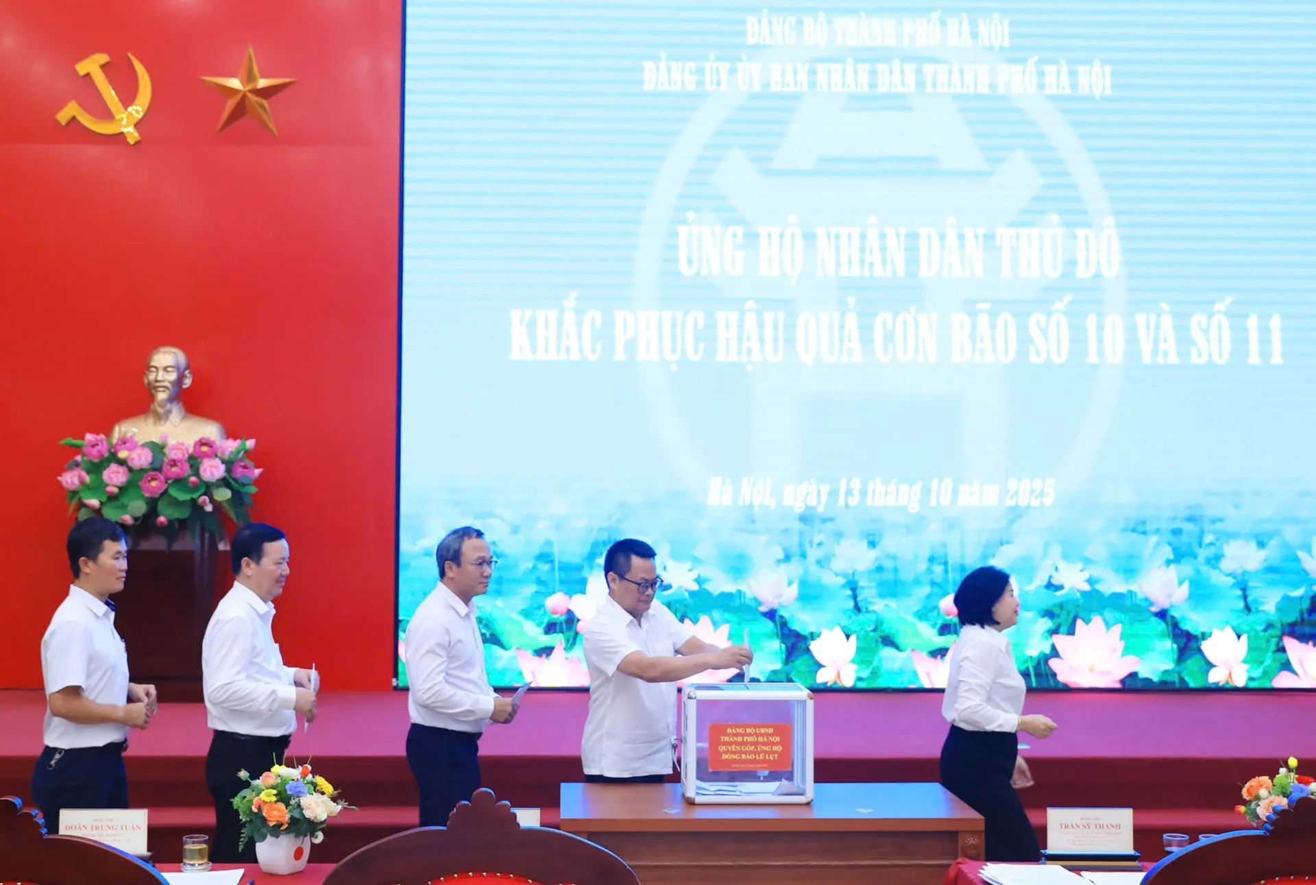 Quang cảnh lễ phát động