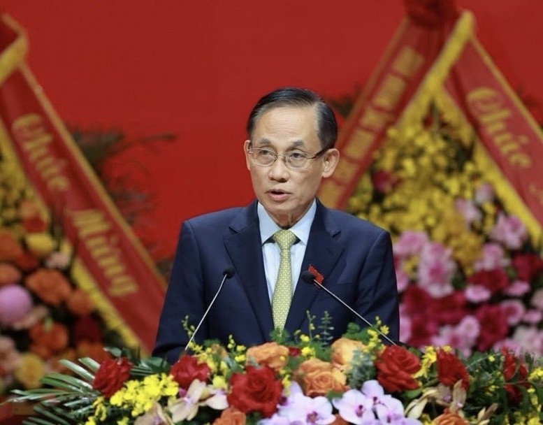 Đồng chí Lê Hoài Trung, Bí thư Trung ương Đảng, Bí thư Đảng ủy, quyền Bộ trưởng Bộ Ngoại giao trình bày tham luận tại Đại hội - Ảnh: VGP/Nhật Bắc Đồng chí Lê Hoài Trung, Bí thư Trung ương Đảng, Bí thư Đảng ủy, quyền Bộ trưởng Bộ Ngoại giao trình bày tham luận tại Đại hội - Ảnh: VGP/Nhật Bắc