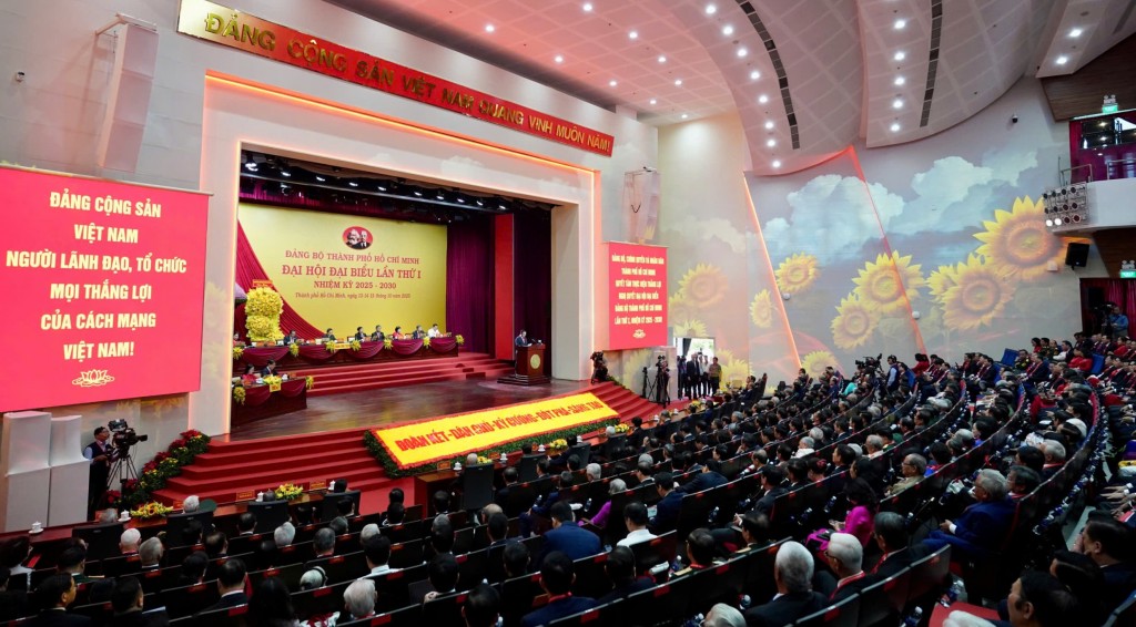Toàn cảnh đại hội