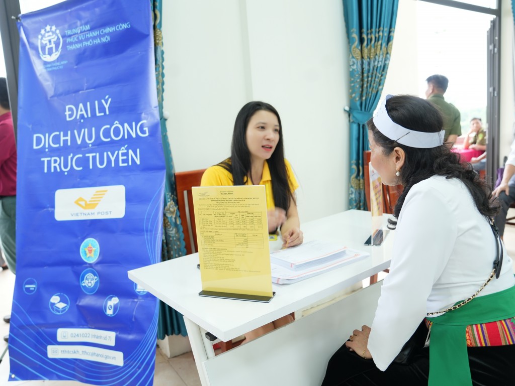 Hà Nội triển khai mô hình Dịch vụ công lưu động”