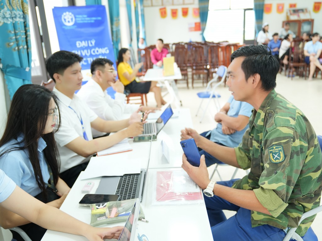 Hà Nội triển khai mô hình Dịch vụ công lưu động”