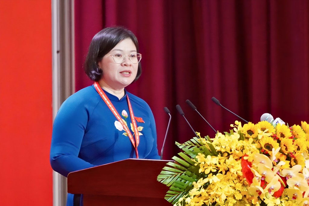 Văn Thị Bạch Tuyết, Phó Bí thư Thành ủy, Trưởng Ban Tổ chức Thành ủy TP.HCM.