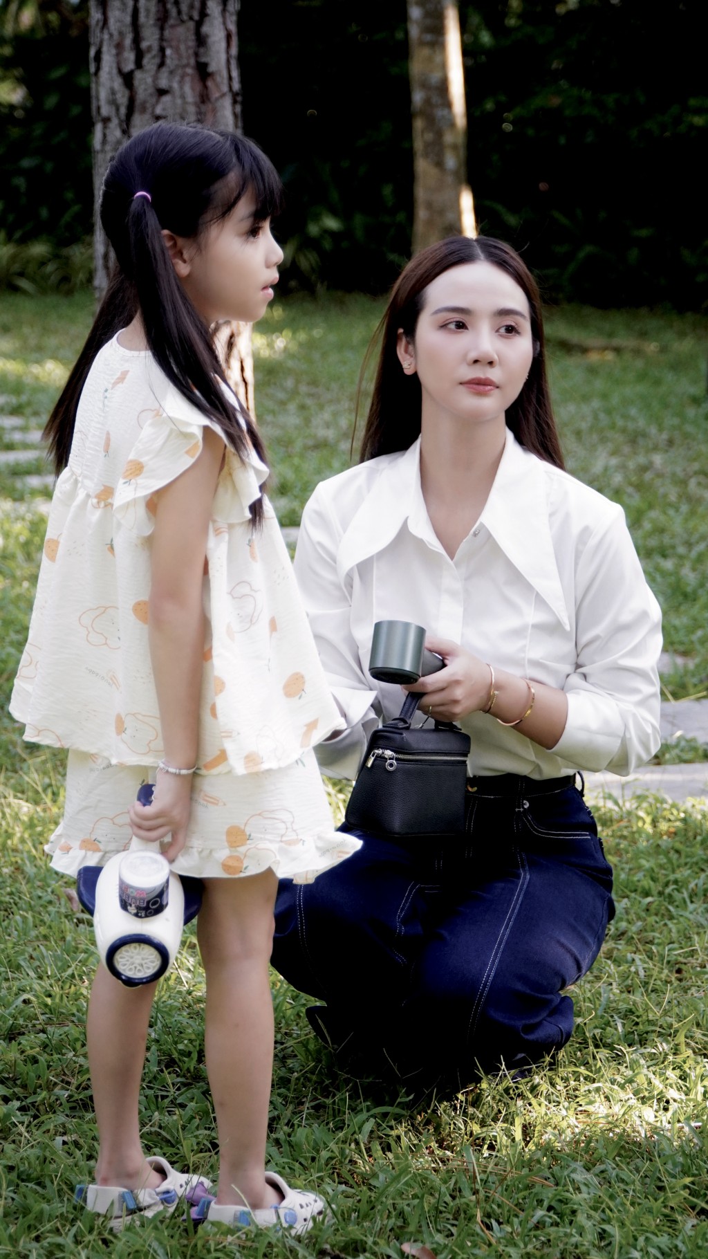 Lần đầu tiên cô vào vai một người mẹ trẻ trên sóng truyền hình