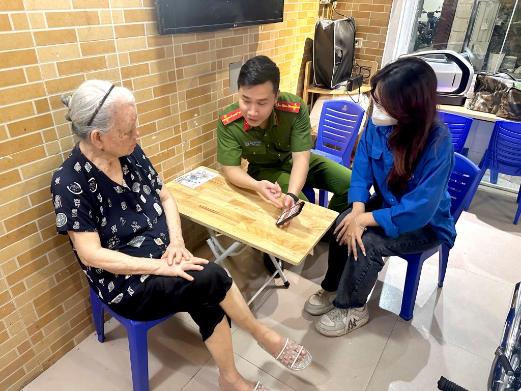 Những người tiên phong lan tỏa chuyển đổi số sâu rộng trong cộng đồng