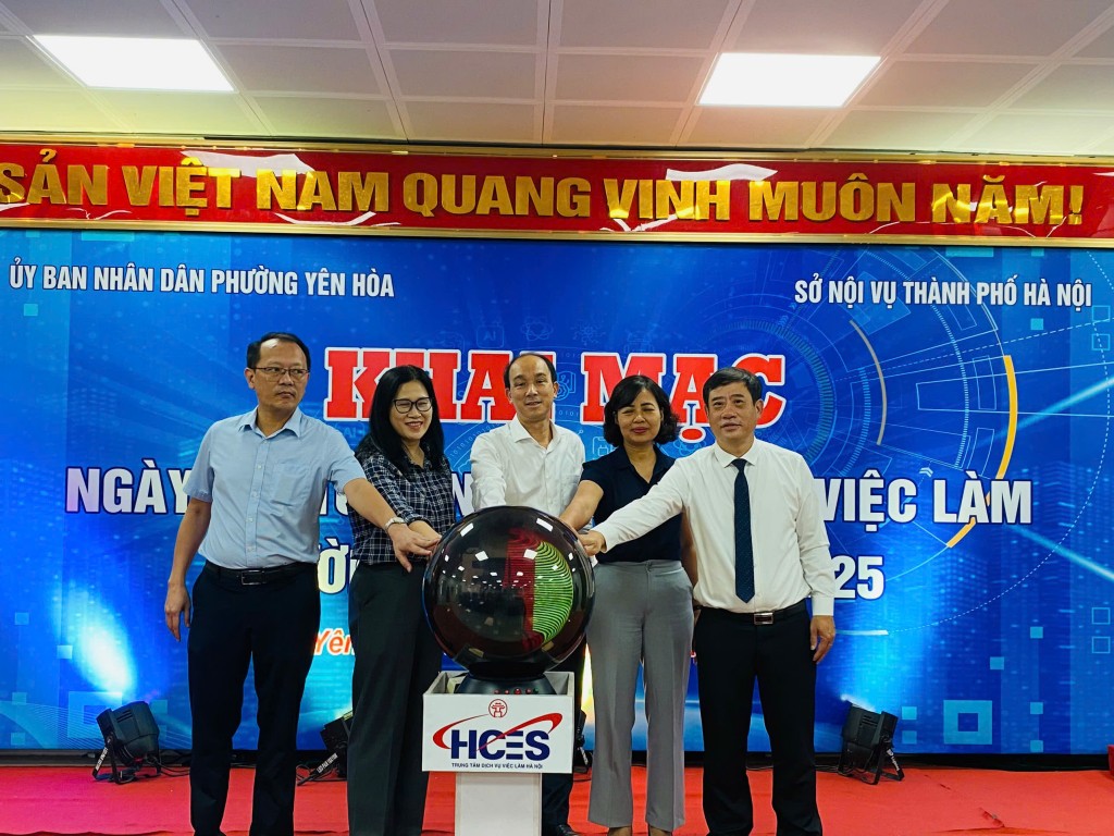 Mở ra cơ hội để lao động trẻ tiếp cận thị trường việc làm