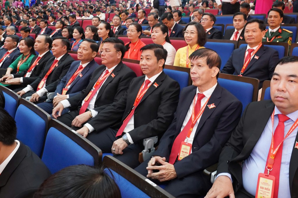 Các đại biểu tham dự đại hội