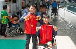 Chiến binh “đường đua xanh” vượt lên số phận