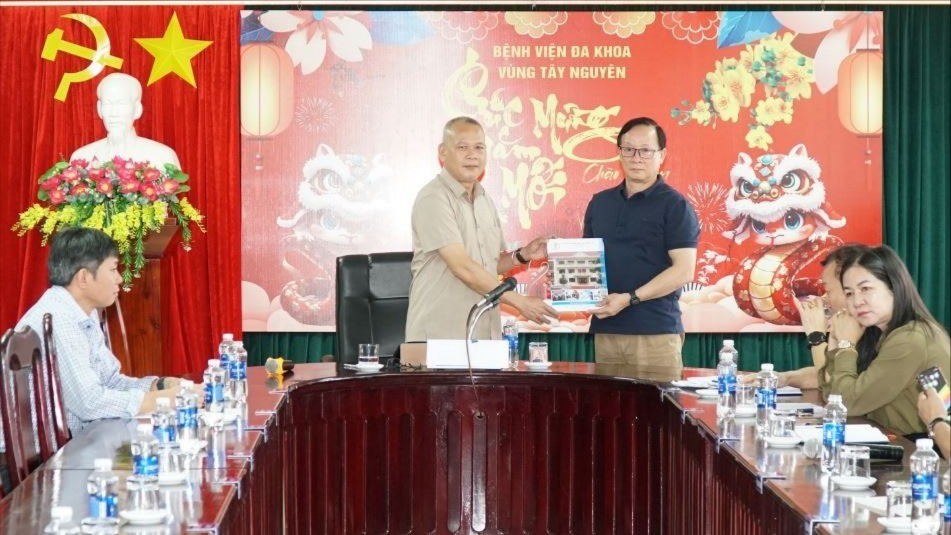 Đắk Lắk: Phó Giám đốc xin không nhận nhiệm vụ phụ trách bệnh viện