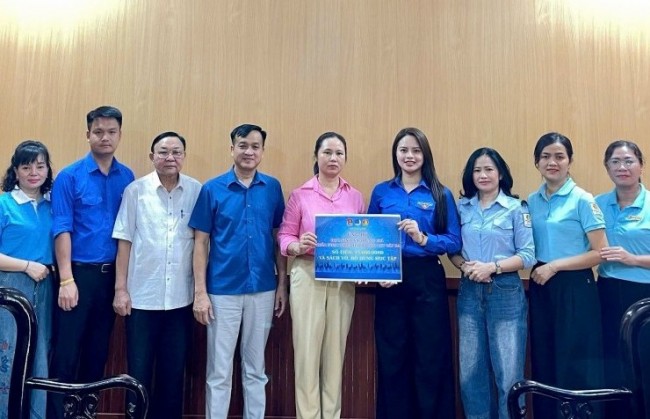 Đoàn thanh niên lan tỏa yêu thương hướng về đồng bào vùng lũ