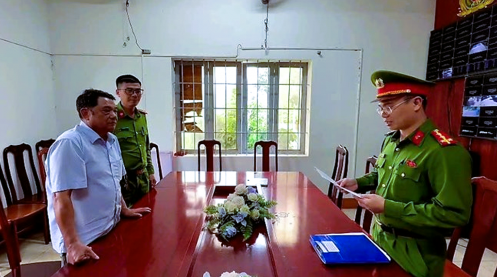 Thân Văn Giang tại cơ quan công an (Ảnh: CAĐL)