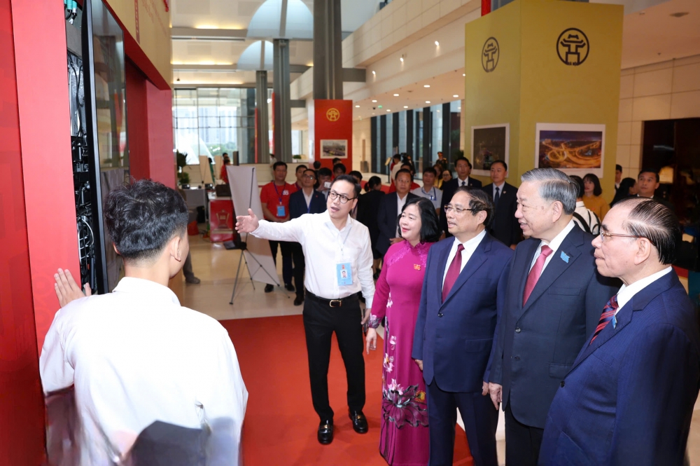Tin tưởng vào nhiệm kỳ đổi mới, sáng tạo, phát triển toàn diện