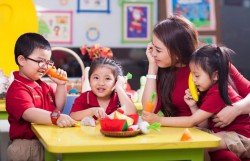 Giúp trẻ em được tiếp cận dịch vụ giáo dục chất lượng, công bằng và bình đẳng