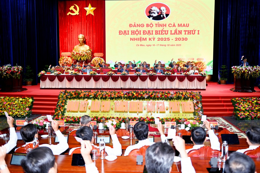 450 đại biểu tham dự Đại hội đại biểu Đảng bộ tỉnh Cà Mau