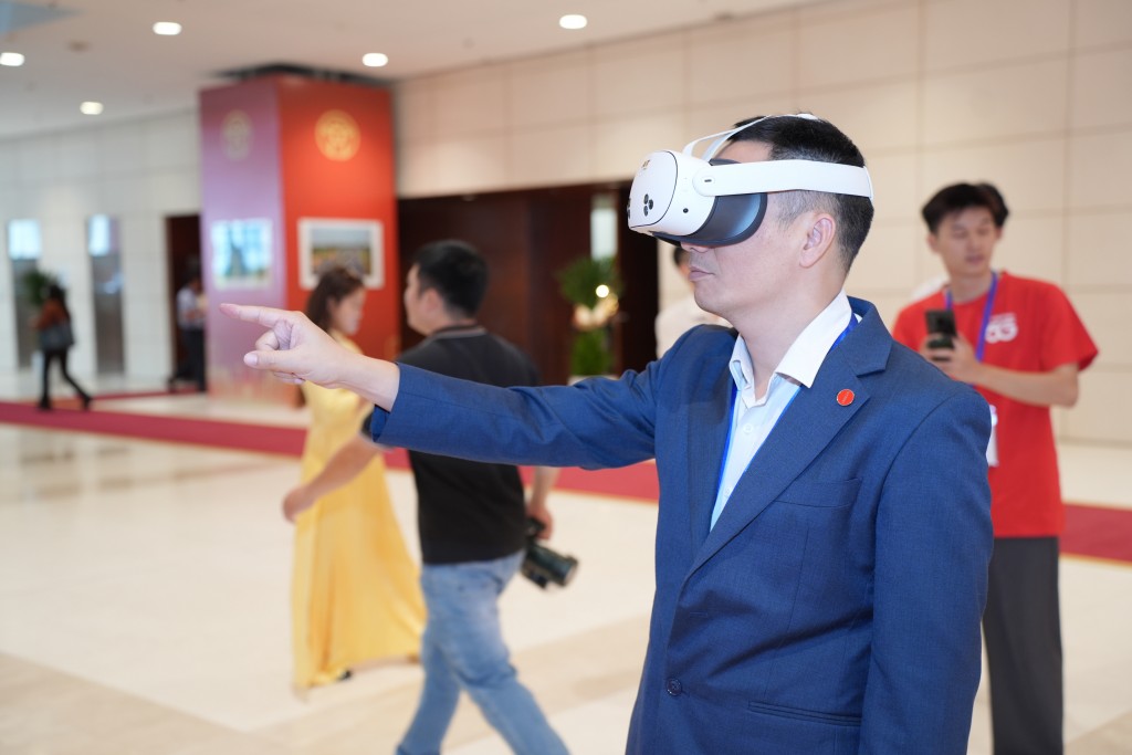Công nghệ kể chuyện lịch sử và phác họa tương lai Thủ đô