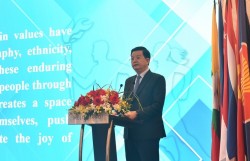 Đoàn kết, hợp tác, phát triển bền vững