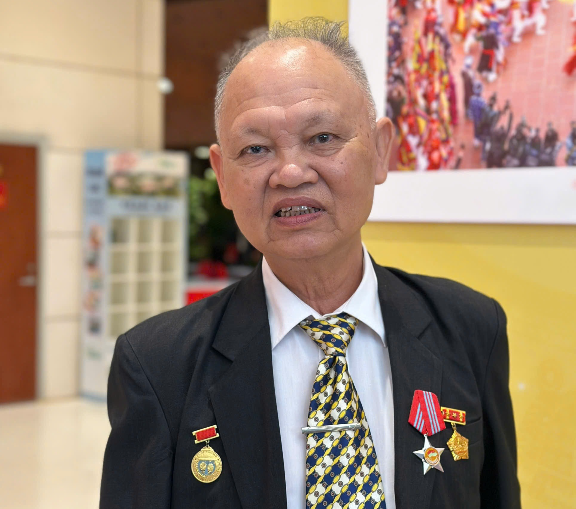 ồng chí Phạm Quang Hiền, đảng viên 40 năm tuổi Đảng, cư trú tại phường Kim Liên