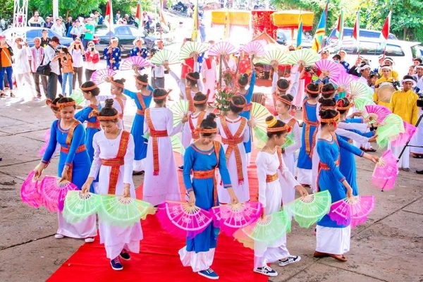 Khánh Hòa rực rỡ sắc màu văn hóa Chăm tại Lễ hội Katê