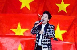 Các nghệ sĩ trẻ tự hào cất tiếng hát khai mạc Đại hội Đảng bộ TP Hà Nội