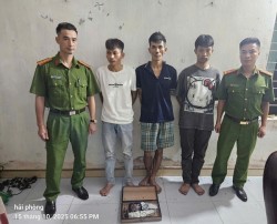 Kiến Hải (Hải Phòng): Bắt quả tang 3 đối tượng sử dụng trái phép chất ma tuý