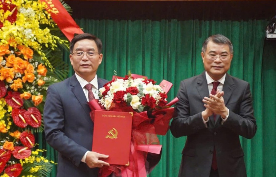 Ông Nguyễn Đình Trung giữ chức Bí thư Thành ủy Huế