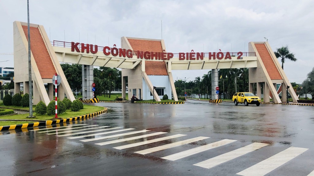 Giá đất ở tại khu vực đô thị có mức tăng trung bình 3,6 lần (từ 1,6 - 9 lần) so với bảng giá đất hiện hành, cao nhất tại phường Bảo Vinh, thấp nhất tại phường Biên Hòa (Ảnh: Khu công nghiệp Biên Hòa 2 - Đồng Nai)