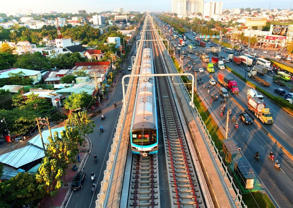 TP Hồ Chí Minh đẩy nhanh thủ tục nghiên cứu, triển khai các dự án đường sắt và metro do nhà đầu tư, bao gồm các tuyến Becamex muốn tham gia